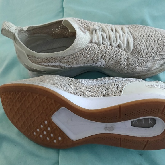 Crochet Nike Sneakers in Excellent Condition - Picture 3 of 5